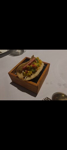 Screenshot_2022-04-02-20-25-26-637_com.miui.gallery