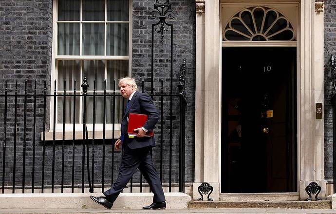 Thủ tướng Anh Boris Johnson REUTERS / John Sibley