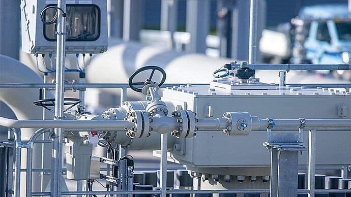 Điện Kremlin nhận thấy các lệnh trừng phạt mới của Mỹ không đủ gây rủi ro cho Nord Stream 2