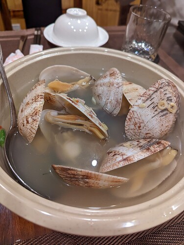 PXL_20221122_055520407