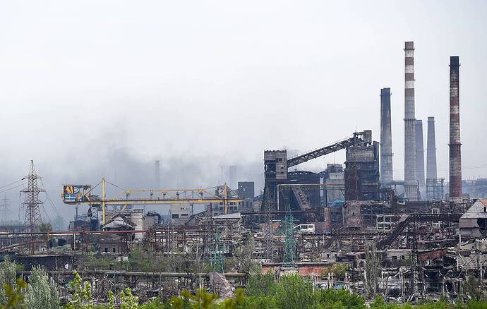 Nhà máy thép Azovstal Nikolai Trishin / TASS