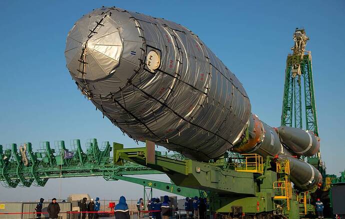Tên lửa đẩy Soyuz-2.1b với vệ tinh quan sát Trái đất Arktika-M Văn phòng báo chí Roscosmos / TASS