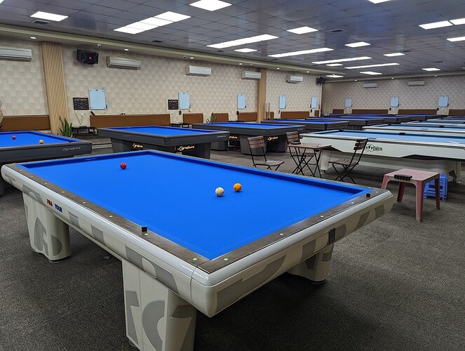 PXL_20221130_024650134