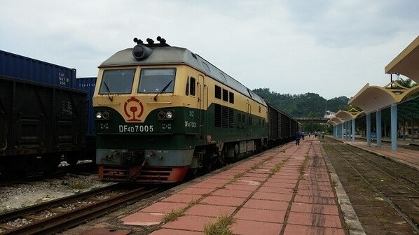 tàu liên vận quốc tế chạy thẳng châu Âu bất ngờ tăng mạnh