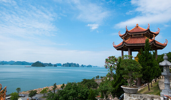273_chua_cai_bau_chon_tam_linh_giua_troi_may_non_nuoc