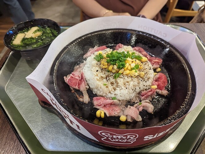 PXL_20221105_043753400