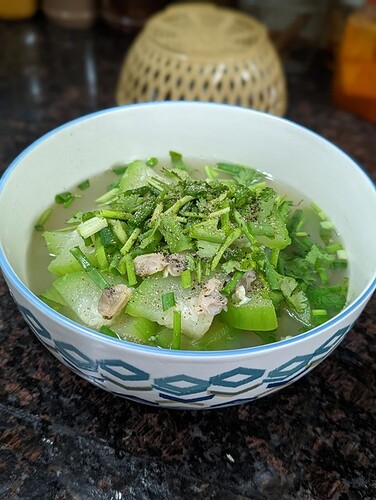 PXL_20221117_124501939.PORTRAIT