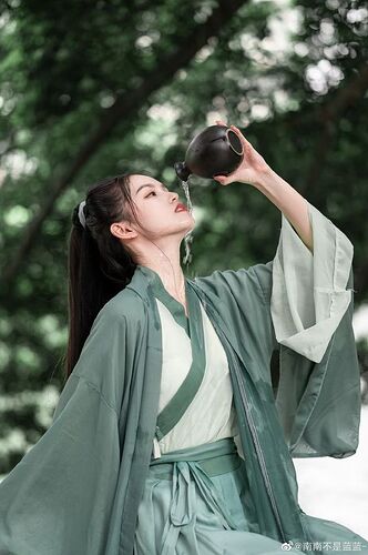 512bd9edd303cd903a516e74f6a52ba4