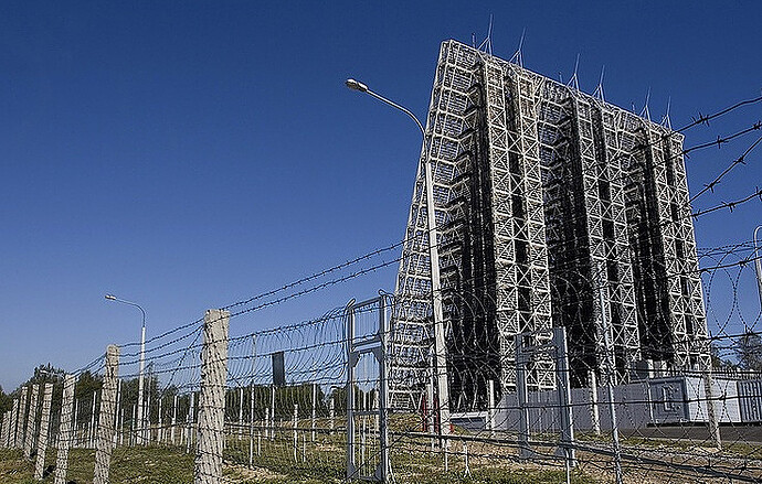 Radar loại Voronezh Yuri Ivanov / TASS