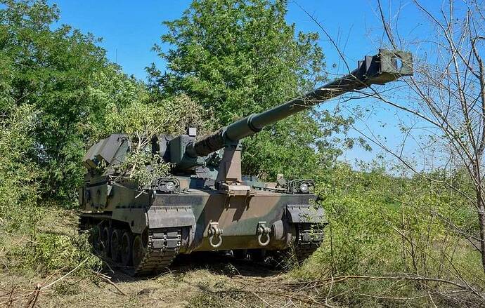 Lựu pháo tự hành Krab Tổng tham mưu Lực lượng vũ trang Ukraine / CC BY-SA 4.0 / Wikipedia Commons