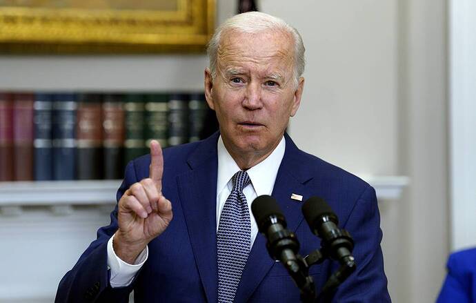 Tổng thống Hoa Kỳ Joe Biden EPA-EFE / Yuri Gripas / POOL
