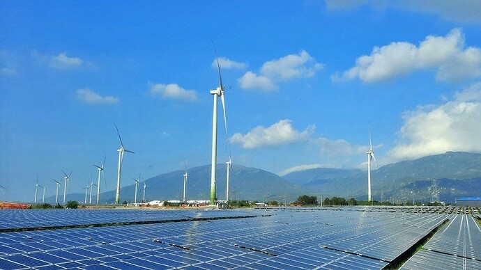 nhà máy điện năng lượng mặt trời lớn nhất việt nam