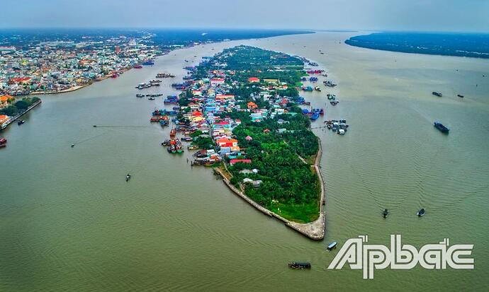 TP.-Mỹ-Tho-Một-thoáng-cù-lao-Rồng