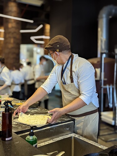 PXL_20221127_061442866.PORTRAIT