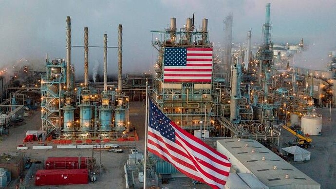 Los Angeles quyết định cấm các giếng dầu khí mới và sẽ loại bỏ các giếng cũ