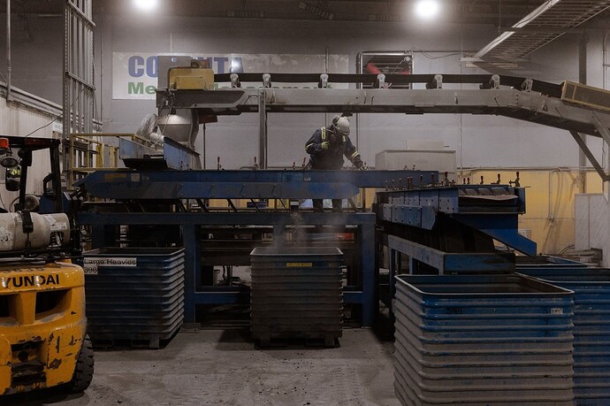 Người Mỹ vứt 68 triệu USD vào bãi rác mỗi năm: Chuyện nghề ‘đào vàng’ từ những đồng tiền ‘rác rưởi’, chính phủ tốn 707 triệu USD để sản xuất nhưng bị coi là đồ vô dụng- Ảnh 12. Người Mỹ vứt 68 triệu USD vào bãi rác mỗi năm: Chuyện nghề ‘đào vàng’ từ những đồng tiền ‘rác rưởi’, chính phủ tốn 707 triệu USD để sản xuất nhưng bị coi là đồ vô dụng- Ảnh 12.