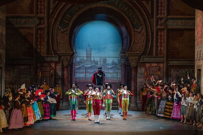 Techcombank tiếp tục đưa nghệ thuật tinh hoa độc bản về Việt Nam - 3