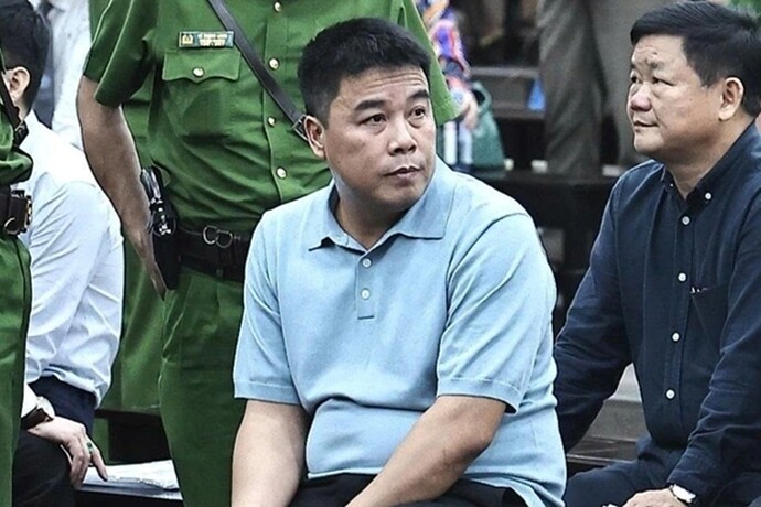 Chị gái Hậu Pháo xin tòa trả lại 7 sổ tiết kiệm, 6 sổ đỏ và 30 cây vàng - 2