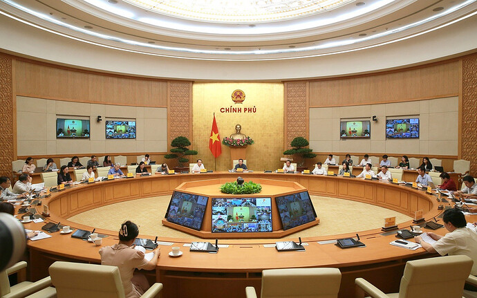 Phó Thủ tướng yêu cầu đánh thuế vào bất động sản bỏ hoang, dự án chậm tiến độ- Ảnh 1.