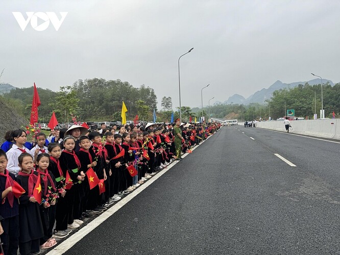 Khởi công dự án cao tốc cửa khẩu Hữu Nghị - Chi Lăng- Ảnh 2.
