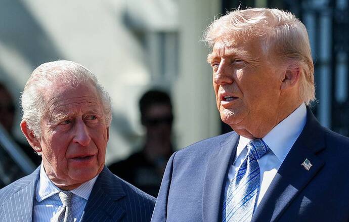 Vua Charles III của Anh và Tổng thống Donald Trump (Ảnh: Suzanne Plunkett-Pool/Getty Images)
