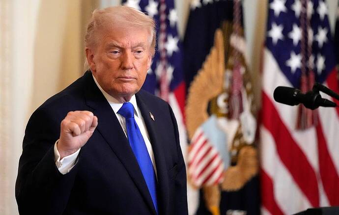 Tổng thống Mỹ Donald Trump (Ảnh AP/ Alex Brandon)