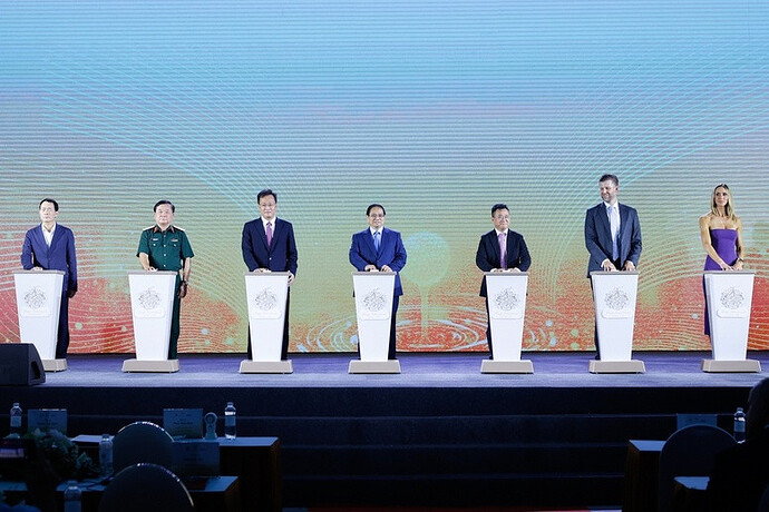 Con trai ông Trump: Tổ hợp sân golf 1,5 tỷ USD tại Hưng Yên sẽ khiến cả thế giới phải ghen tị