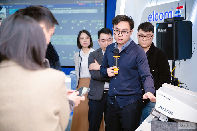 z7502535812244_6fb55c5a9964c24644faa3707b505a8a