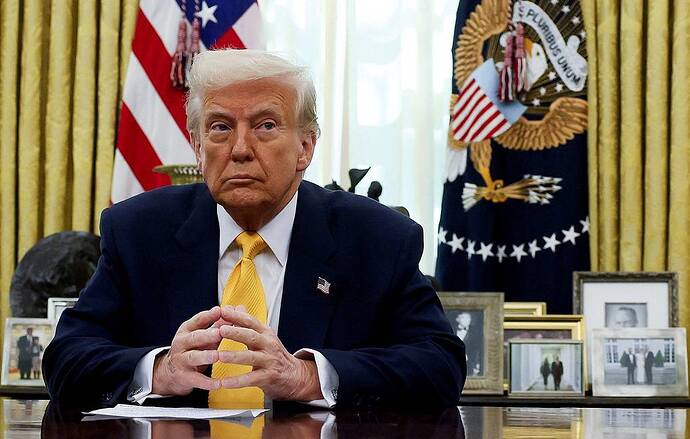 Tổng thống Mỹ Donald Trump REUTERS/Leah Millis