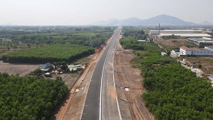 Cao tốc Biên Hòa – Vũng Tàu phấn đấu hoàn thành trong năm 2025.