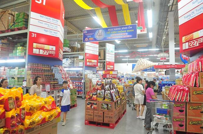 Hiện nay, nhiều hệ thống phân phối xem vấn đề kiểm soát chất lượng, đảm bảo chất lượng hàng hóa là yếu tố sống còn. Ảnh minh họa.