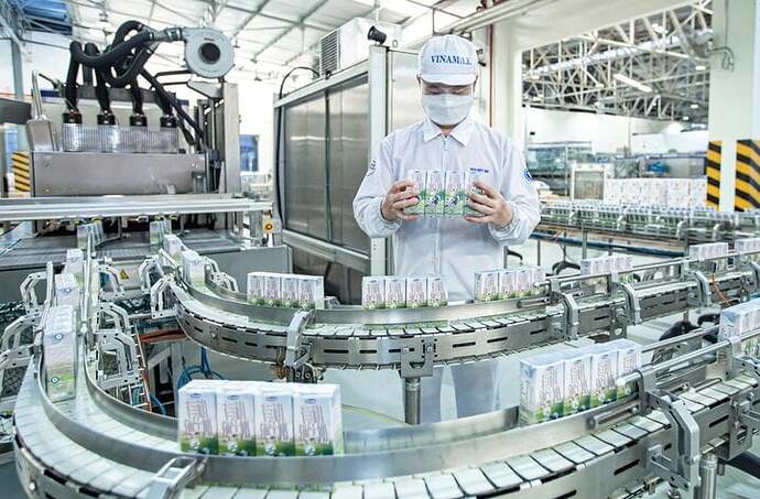 Bất ngờ mức lương sếp Vinamilk, Thế Giới Di Động, Novaland nhận trong năm 2023- Ảnh 6. Bất ngờ mức lương sếp Vinamilk, Thế Giới Di Động, Novaland nhận trong năm 2023- Ảnh 6.