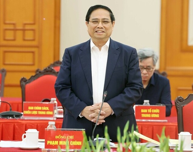 Thủ tướng Phạm Minh Chính phát biểu tại buổi làm việc của Bộ Chính trị với Ban Thường vụ Đảng ủy Chính phủ, sáng 10/9. Ảnh: TTXVN