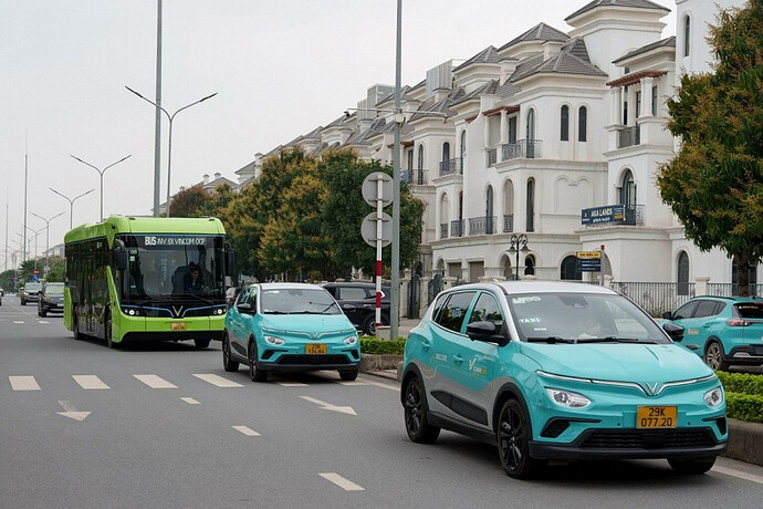 Xanh SM đã cung cấp 'giải pháp sống còn' cho gần 100 doanh nghiệp vận tải tại Việt Nam