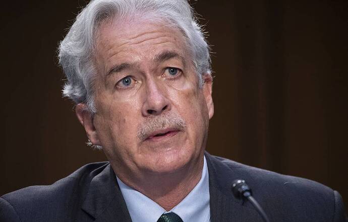 Giám đốc Cơ quan Tình báo Trung ương William Burns Saul Loeb/BÁO CÁO LIÊN KẾT