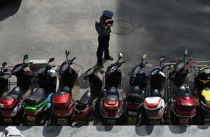 'Phủ kín' đường phố bằng xe máy điện từ cách đây hàng chục năm, Trung Quốc đi trước thế giới bằng chiến lược 'điện hóa toàn dân'- Ảnh 2.