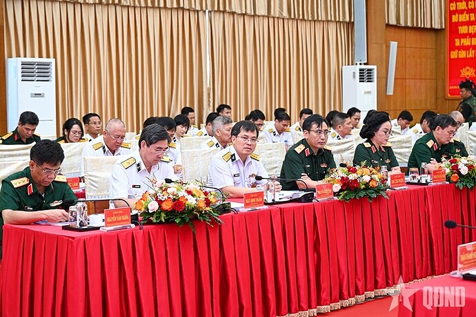 Bàn giao nguyên trạng Tổng công ty Tân Cảng Sài Gòn trực thuộc Quân chủng Hải quân về trực thuộc Bộ Quốc phòng