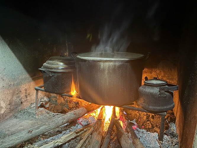 z6263175516529_33748b84bae66ccceec434c252e79ddd