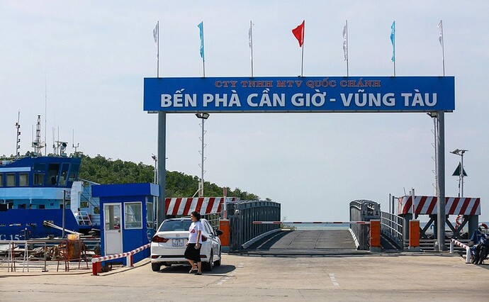 Sở Tài chính TP.HCM báo cáo về đề xuất làm đường vượt biển Cần Giờ - Vũng Tàu của Vingroup - Ảnh 1.