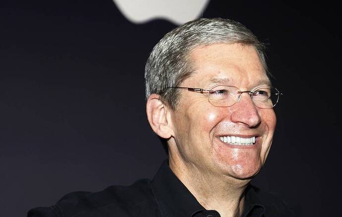 Giám đốc điều hành của Apple, Tim Cook (Ảnh AP/Paul Sakuma)