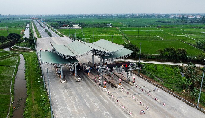 Chìm trong thua lỗ kéo dài, BOT cầu Thái Hà không đủ nguồn lực tài chính để triển khai lắp hệ thống thu phí ETC- Ảnh 1. Chìm trong thua lỗ kéo dài, BOT cầu Thái Hà không đủ nguồn lực tài chính để triển khai lắp hệ thống thu phí ETC- Ảnh 1.