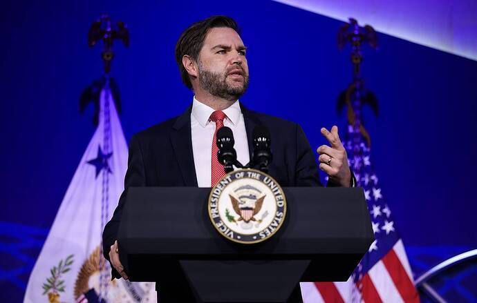 Phó Tổng thống Mỹ JD Vance (Ảnh: Kayla Bartkowski/Getty Images)