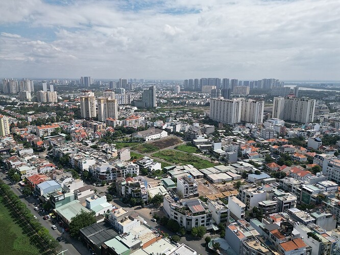 Ngân hàng đã bơm hơn 4 triệu tỷ đồng vào thị trường bất động sản Ngân hàng đã bơm hơn 4 triệu tỷ đồng vào thị trường bất động sản
