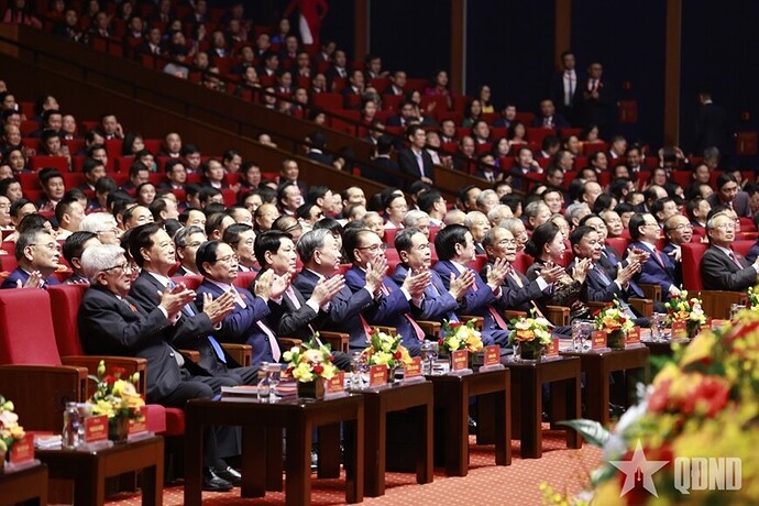 Tổng Bí thư Tô Lâm: Hàng thẳng, lối thông, bước đều, bước vững chắc vào kỷ nguyên mới