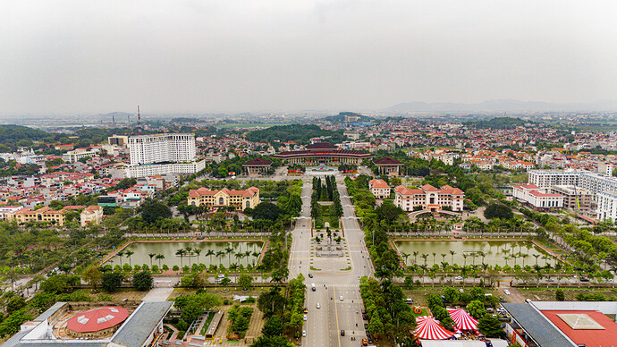 Khu vực trung tâm của trung tâm tỉnh sắp lên thành phố: Có khu hành chính độc đáo bậc nhất Việt Nam; Vingroup, Vietcombank phô diễn vị thế- Ảnh 8. Khu vực trung tâm của trung tâm tỉnh sắp lên thành phố: Có khu hành chính độc đáo bậc nhất Việt Nam; Vingroup, Vietcombank phô diễn vị thế- Ảnh 8.