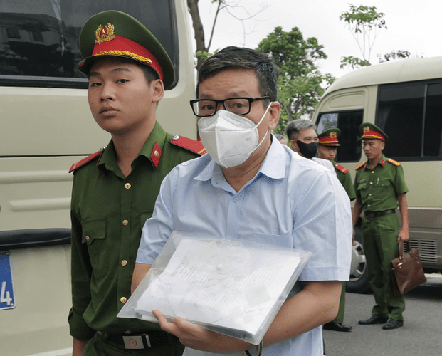 Cựu chủ tịch tỉnh Vĩnh Phúc Lê Duy Thành tại phiên toà. Ảnh: Ngọc Thành