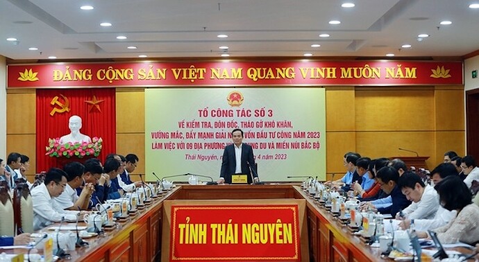 Phó Thủ tướng họp 'thúc' tiến độ giải ngân đầu tư công 9 tỉnh phía Bắc ảnh 1