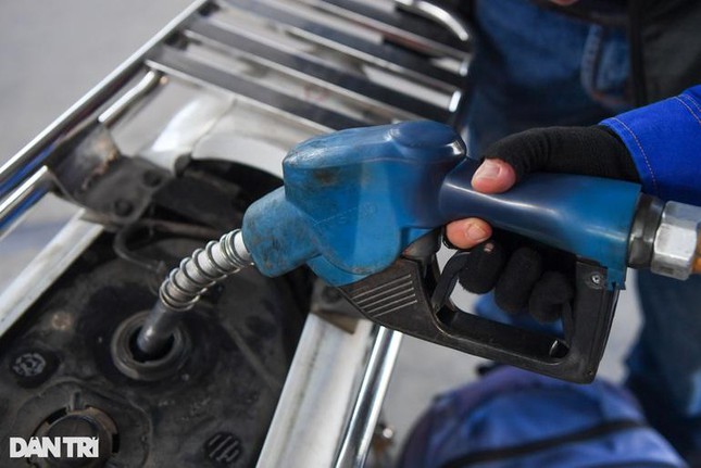 Đại sứ Việt Nam tại Malaysia: Tin nhập xăng giá 13.000 đồng/lít là hiểu lầm ảnh 1