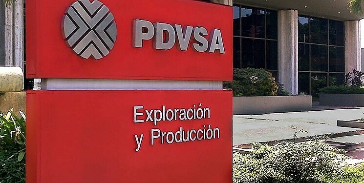 Venezuela bơm hơn 1 triệu thùng dầu thô mỗi ngày, thách thức lệnh trừng phạt của Mỹ Venezuela bơm hơn 1 triệu thùng dầu thô mỗi ngày, thách thức lệnh trừng phạt của Mỹ