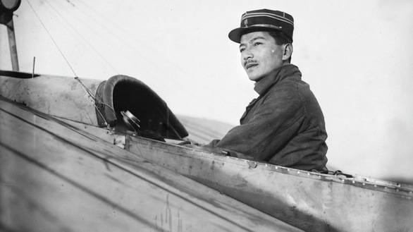 Tin thế giới 30-6: Quảng trường ở Paris mang tên phi công người Việt; Lính Azov được thả - Ảnh 2. Tin thế giới 30-6: Quảng trường ở Paris mang tên phi công người Việt; Lính Azov được thả - Ảnh 2.